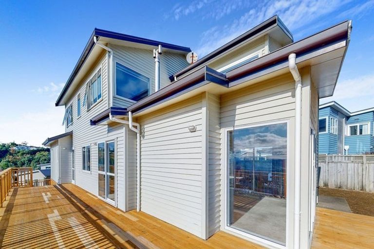 Photo of property in 23 Nether Green Crescent, Johnsonville, Wellington, 6037