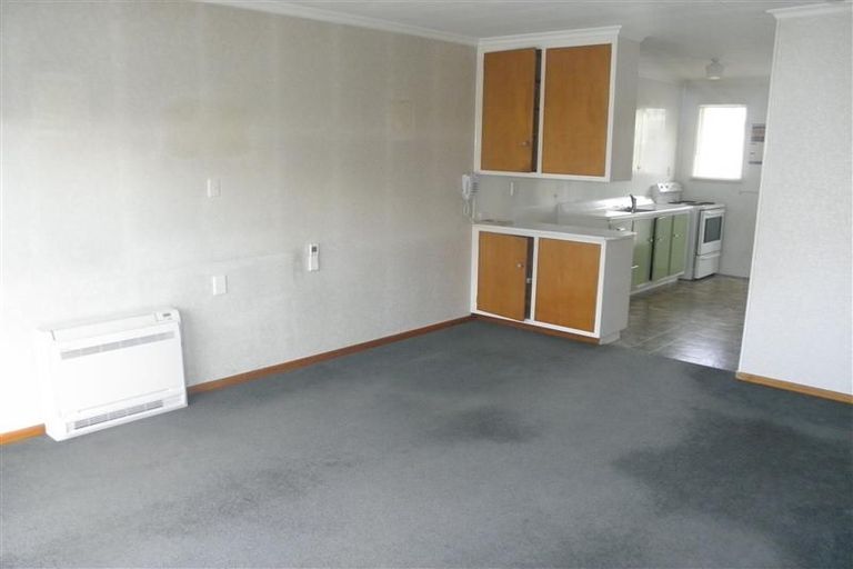 Photo of property in 2/41 Robertson Street, Richmond, Invercargill, 9810