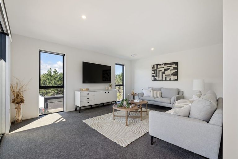 Photo of property in 5 Minsons Lane, Kennedys Bush, Christchurch, 8025