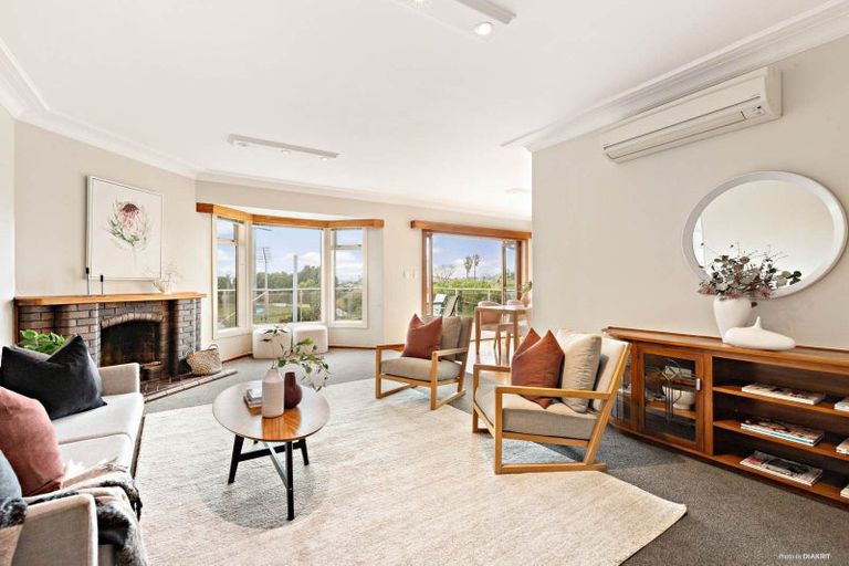 Photo of property in 16 East Street, Pukekohe, 2120