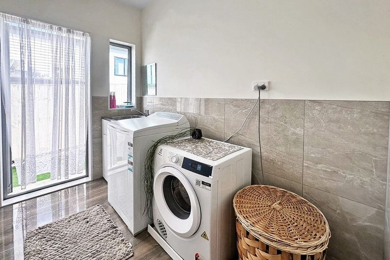 Photo of property in 52 Riverhead Point Drive, Riverhead, 0820