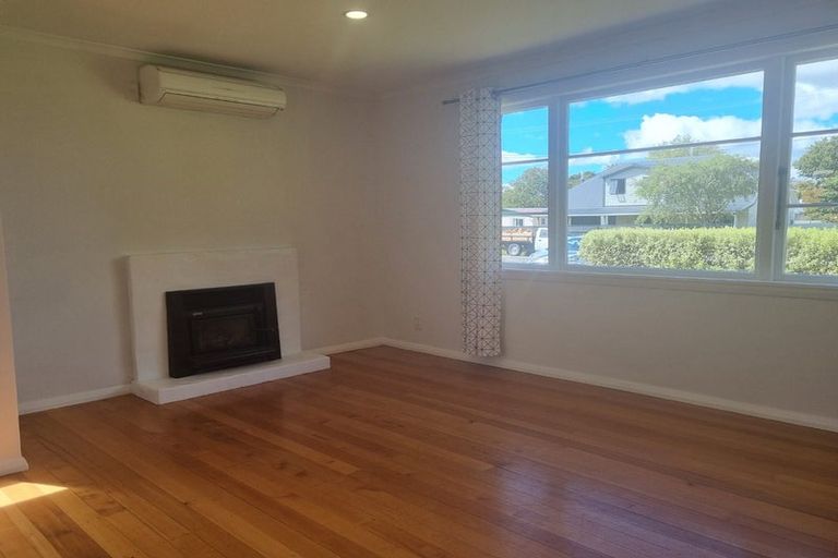 Photo of property in 8 Kempton Street, Greytown, 5712