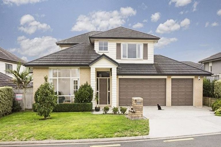 Photo of property in 6 Briar Vale Place, Flat Bush, Auckland, 2016