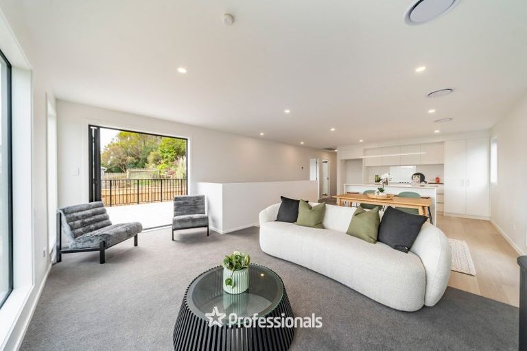 Photo of property in 28a Kaitangata Crescent, Kelson, Lower Hutt, 5010