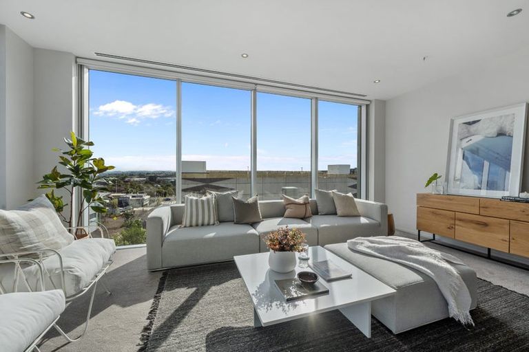 Photo of property in Sentinel Apartments, 504/3 Northcroft Street, Takapuna, Auckland, 0622