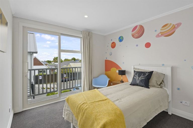 Photo of property in 19 Holmes Hanover Lane, Halswell, Christchurch, 8025