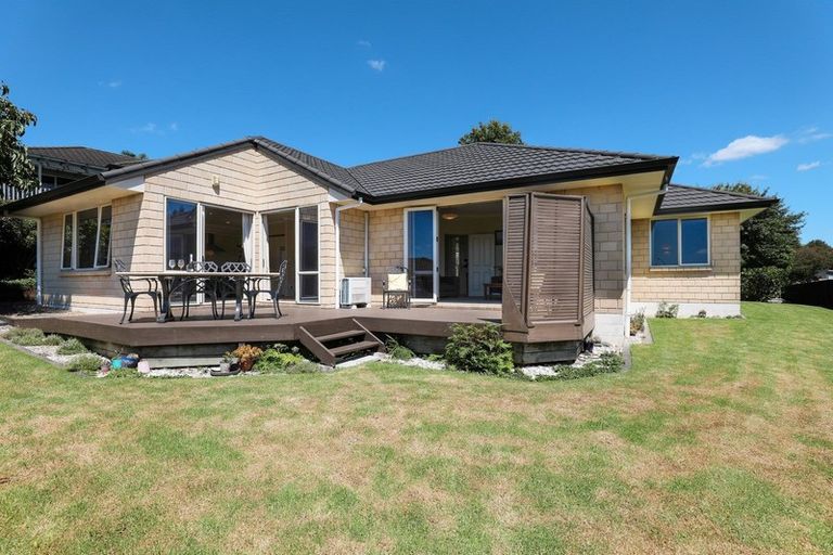 Photo of property in 75 Kinloch Drive, Bethlehem, Tauranga, 3110