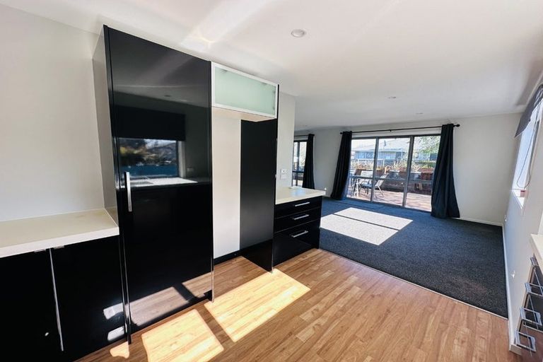 Photo of property in 15a Grenville Street, Waltham, Christchurch, 8011