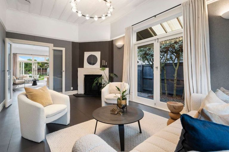 Photo of property in 37 Ohinerau Street, Remuera, Auckland, 1050