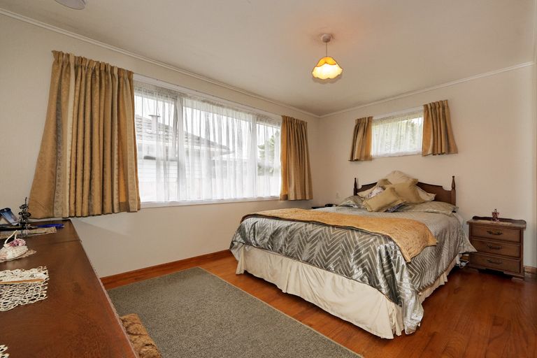 Photo of property in 53 Ellis Avenue, Mount Roskill, Auckland, 1041