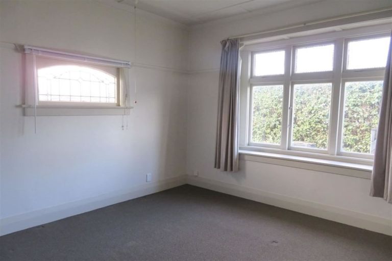 Photo of property in 21 Irving Street, Gore, 9710