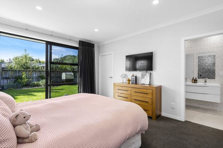 Photo of property in 14 Bronte Place, Leamington, Cambridge, 3432