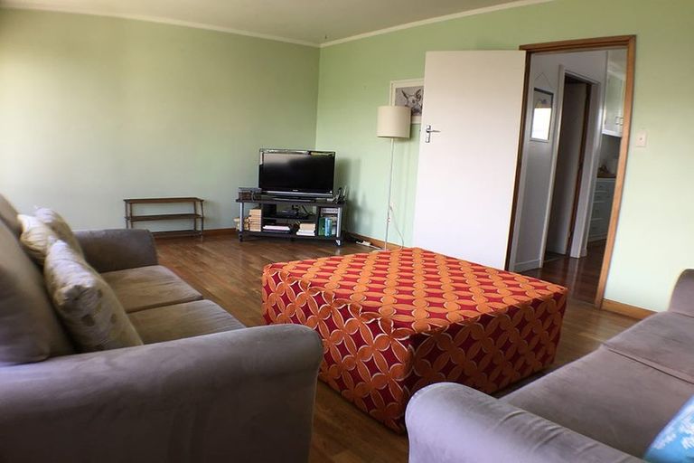 Photo of property in 2/94 Charles Street, Waltham, Christchurch, 8011