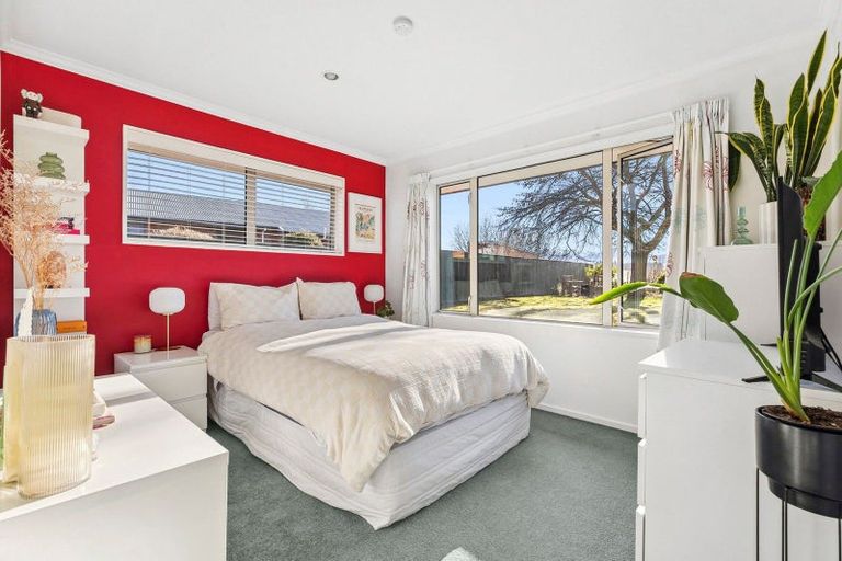 Photo of property in 92 Mount Iron Drive, Wanaka, 9305