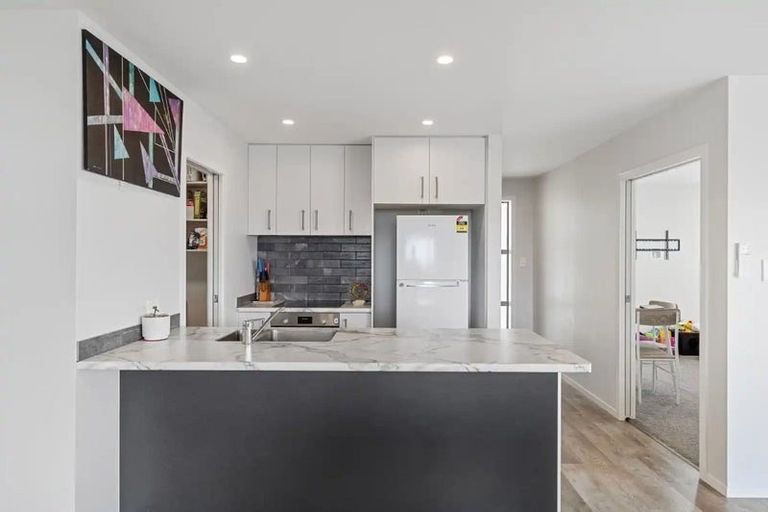 Photo of property in 19 Fairview Street, Tirau, 3410