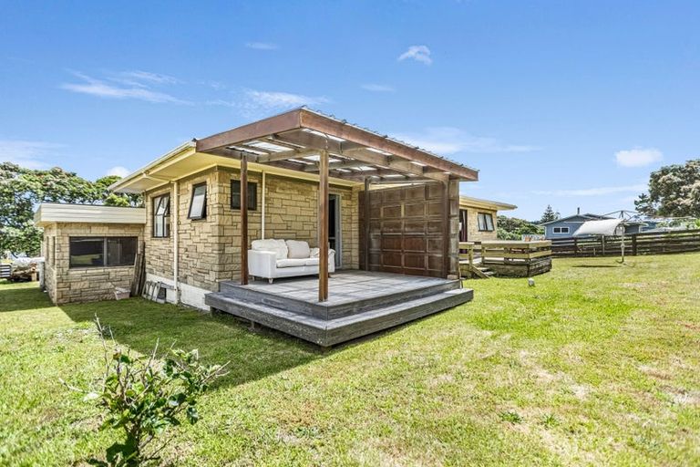 Photo of property in 661 Pukehina Parade, Pukehina, Te Puke, 3189