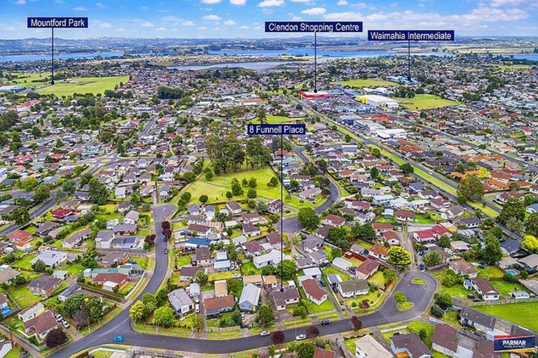 Photo of property in 8 Funnell Place, Manurewa, Auckland, 2102