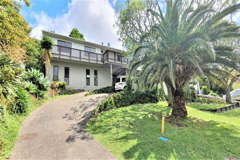 Photo of property in 90 Stapleford Crescent, Browns Bay, Auckland, 0630