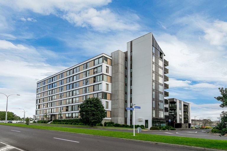 Photo of property in 504/2a Munroe Lane, Albany, Auckland, 0632