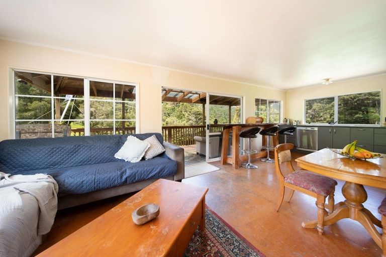 Photo of property in 1697 Russell Road, Helena Bay, Hikurangi, 0184