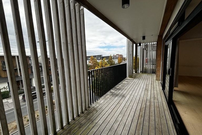Photo of property in 6/167 Hobsonville Point Road, Hobsonville, Auckland, 0616