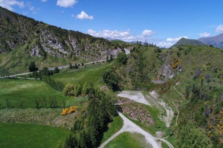 Photo of property in 90 Littles Road, Dalefield, Queenstown, 9371