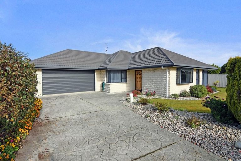 Photo of property in 9 Saunders Crescent, Stoke, Nelson, 7011