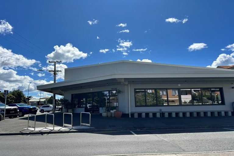 Photo of property in 128b Oceanbeach Road, Mount Maunganui, 3116