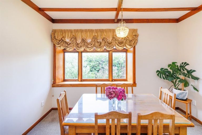 Photo of property in 247 College Street, West End, Palmerston North, 4412