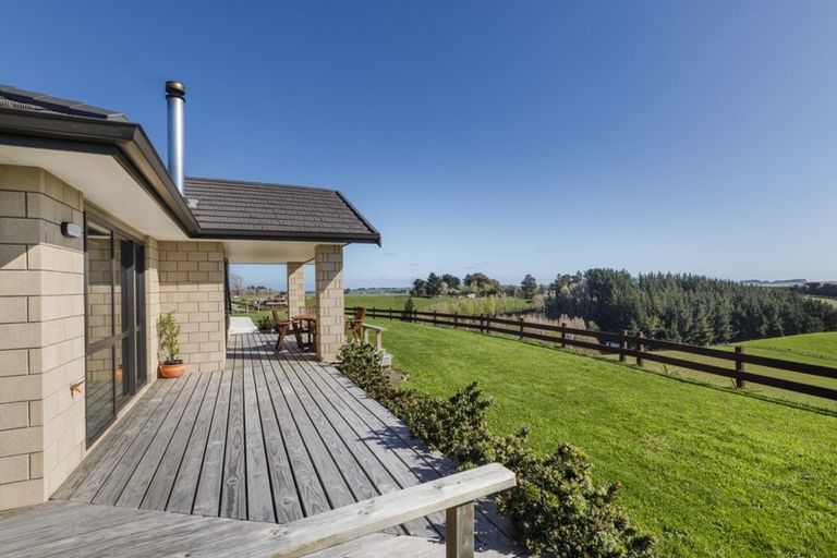 Photo of property in 268 Halcombe Road, Feilding, 4775