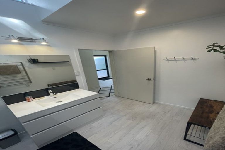 Photo of property in 20 Campbell Street, Leamington, Cambridge, 3432