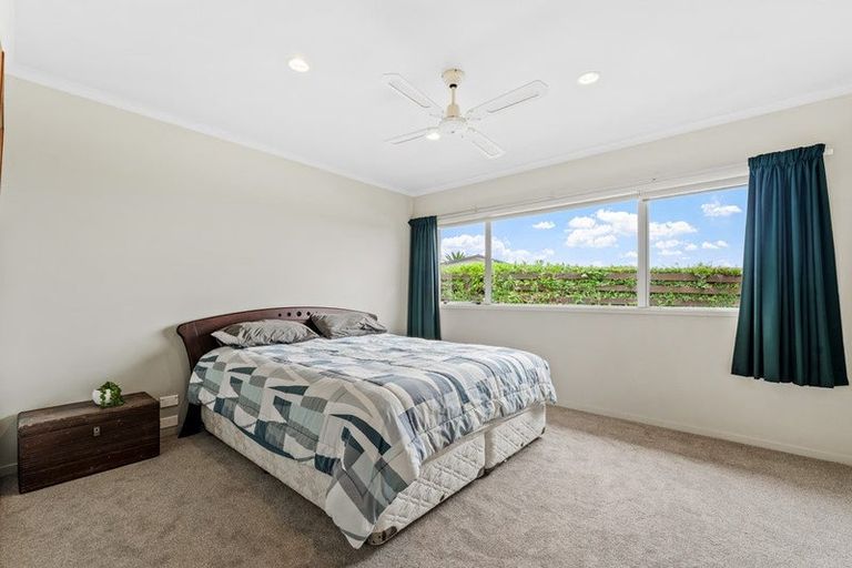 Photo of property in 12 Rishworth Avenue, Stanmore Bay, Whangaparaoa, 0932