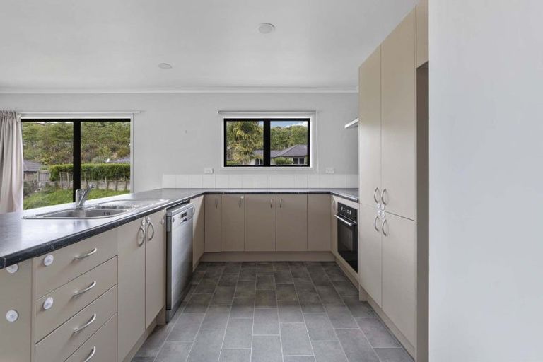 Photo of property in 28/19 Glencarron Place, Bethlehem, Tauranga, 3110