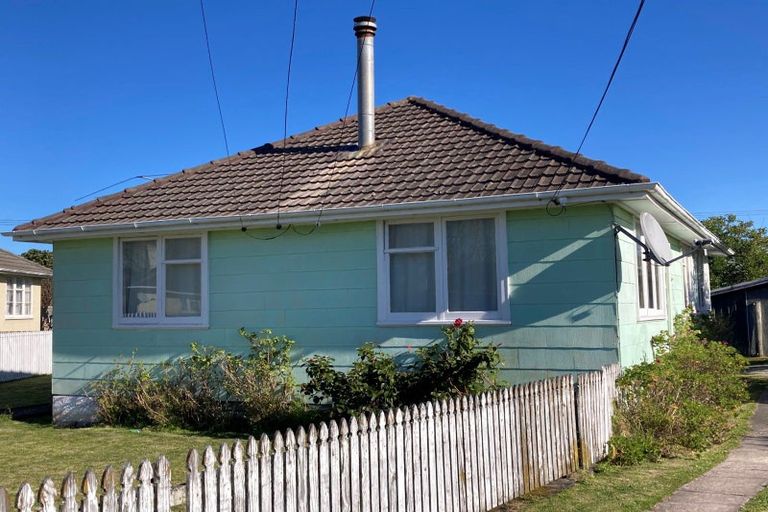 Photo of property in 10 Puriri Street, Elgin, Gisborne, 4010