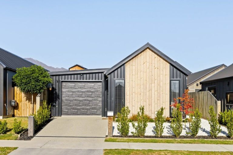 Photo of property in Northlake, 47 Cottesbrook Street, Wanaka, 9305