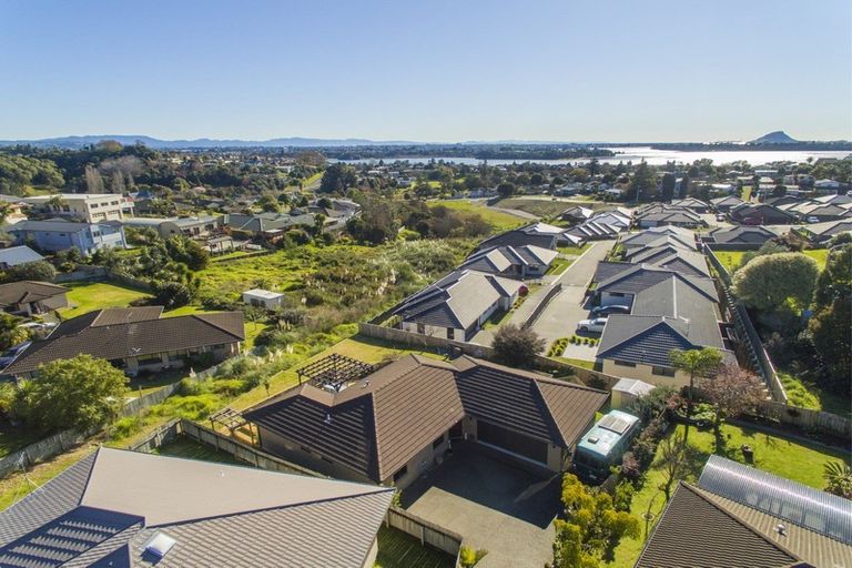 Photo of property in 45 Discovery Avenue, Welcome Bay, Tauranga, 3112