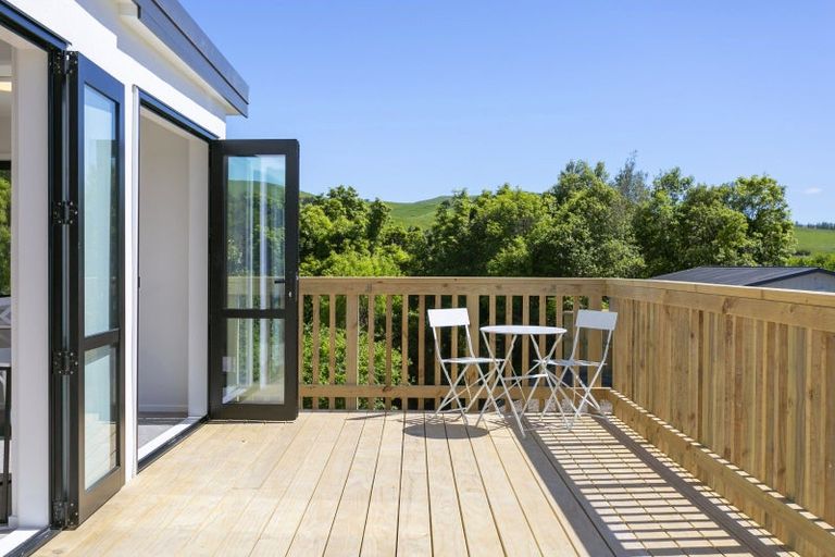 Photo of property in 12a Reeves Road, Acacia Bay, Taupo, 3330
