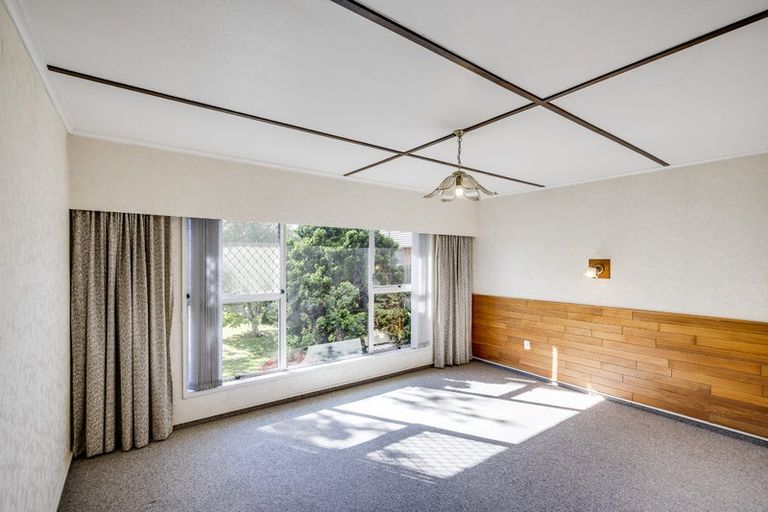 Photo of property in 4 Alamein Crescent, Onekawa, Napier, 4110