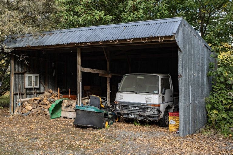 Photo of property in 481 Marshland Road, Marshland, Christchurch, 8083