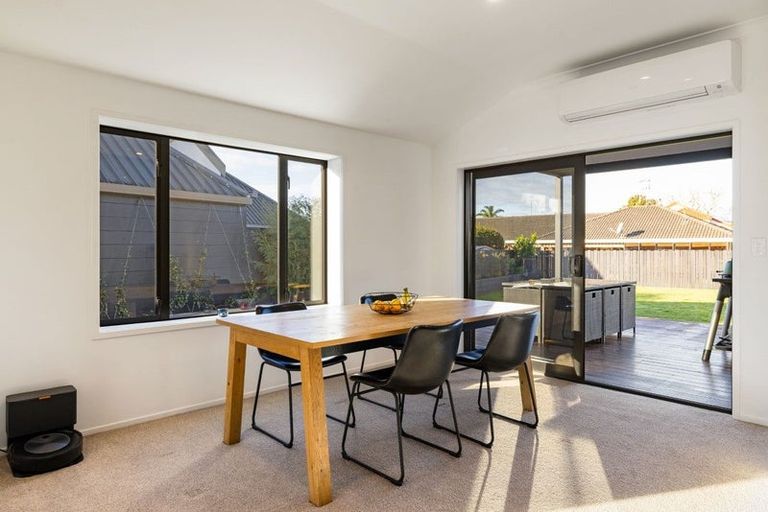 Photo of property in 36 Delamare Road, St Andrews, Hamilton, 3200