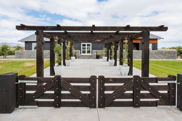 Photo of property in 195 Akers Road, Linton, Palmerston North, 4472