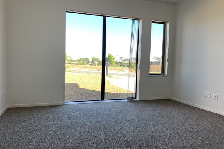 Photo of property in 105 Mclarin Road, Glenbrook, 2681