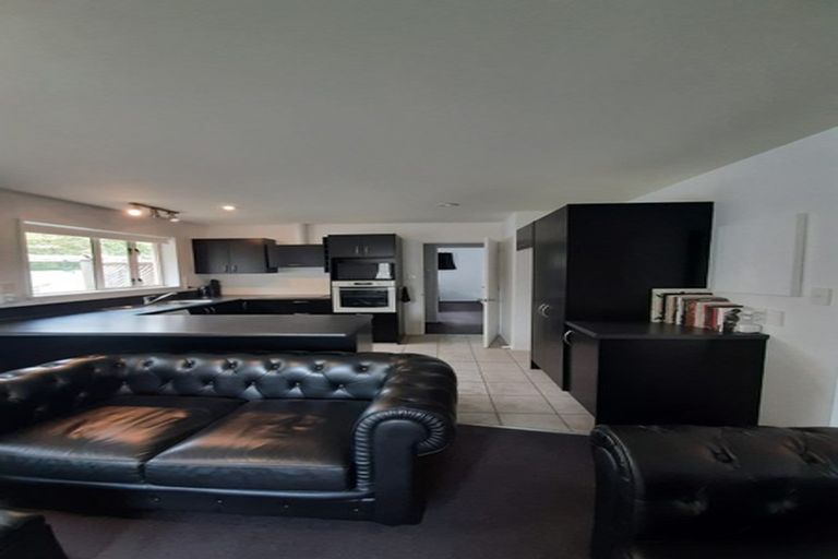 Photo of property in 2/74 Russley Road, Russley, Christchurch, 8042