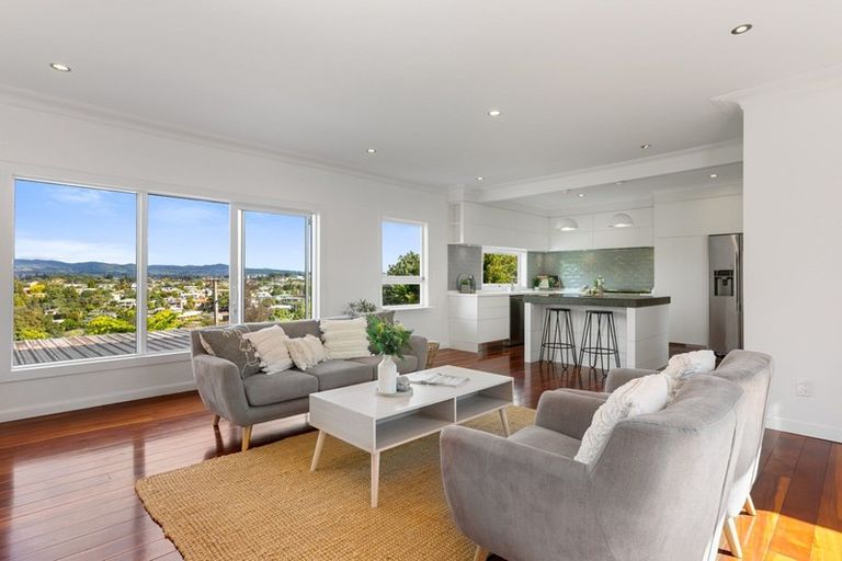 Photo of property in 70 Darraghs Road, Brookfield, Tauranga, 3110