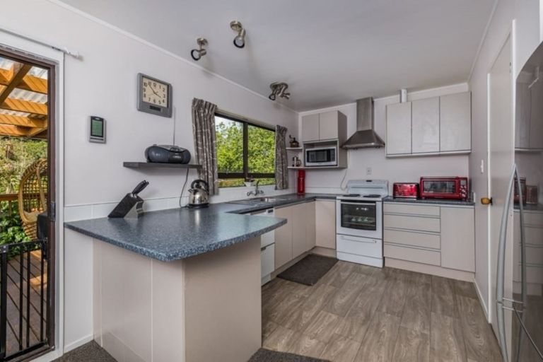 Photo of property in 14 Fairway Drive, Kerikeri, 0230