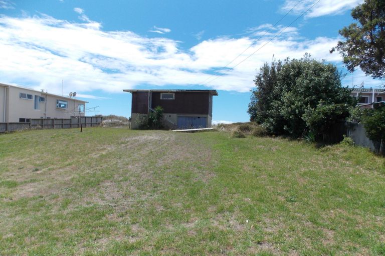 Photo of property in 61 Broadway Road, Waihi Beach, 3611