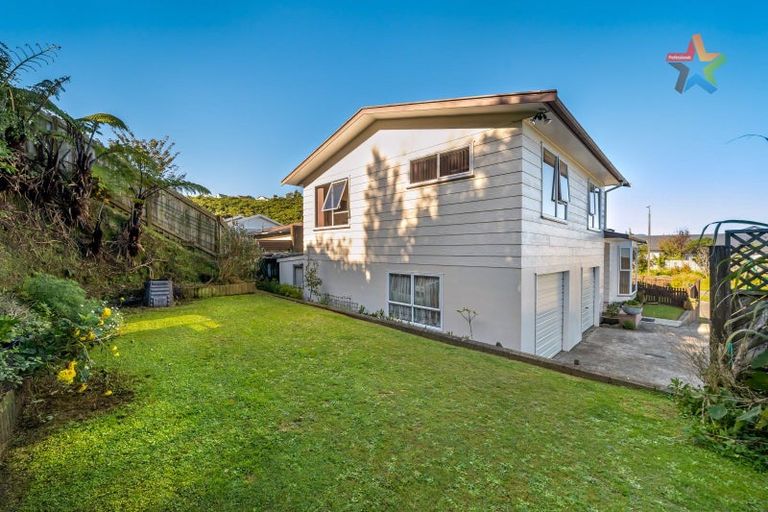 Photo of property in 167 Major Drive, Kelson, Lower Hutt, 5010