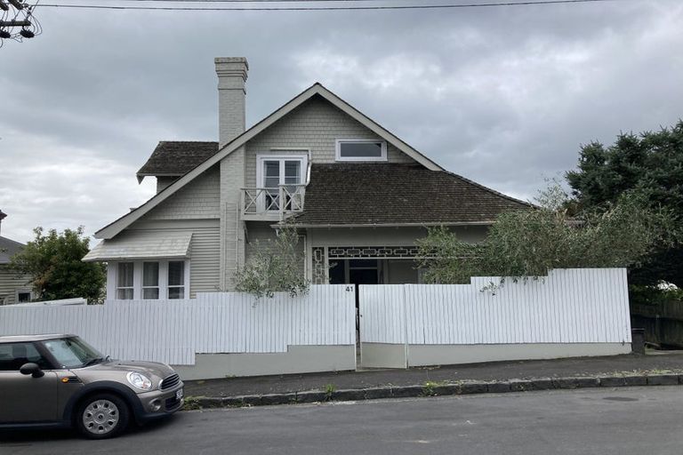 Photo of property in 41 Saint Georges Bay Road, Parnell, Auckland, 1052