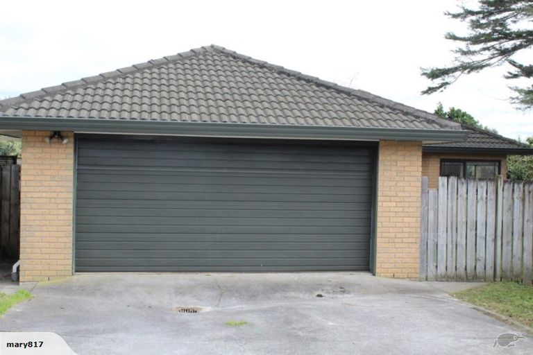 Photo of property in 34a Amberley Avenue, Te Atatu South, Auckland, 0610