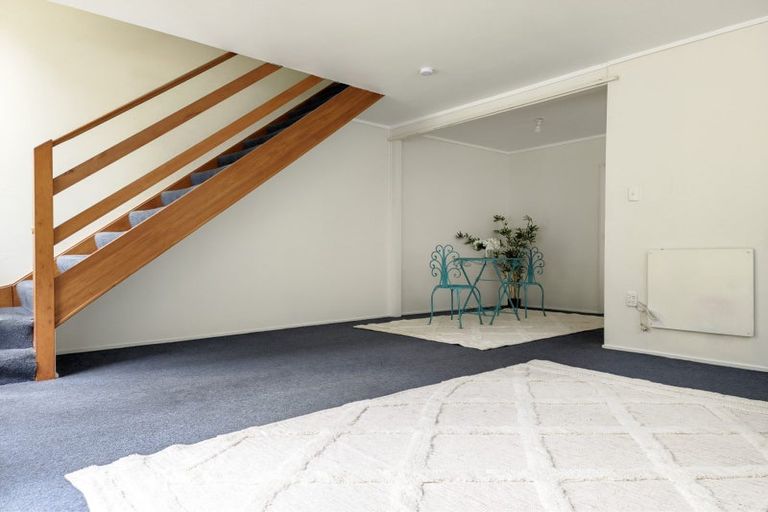 Photo of property in 2/24 Akatea Street, Berhampore, Wellington, 6023